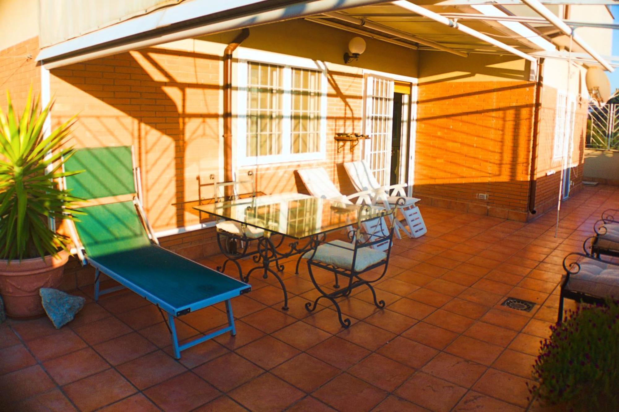 Appartamento Tiziana's Terrace - Pet Friendly Roma